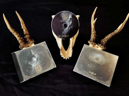 FOREST CRYPT - Devouring The Light cd 